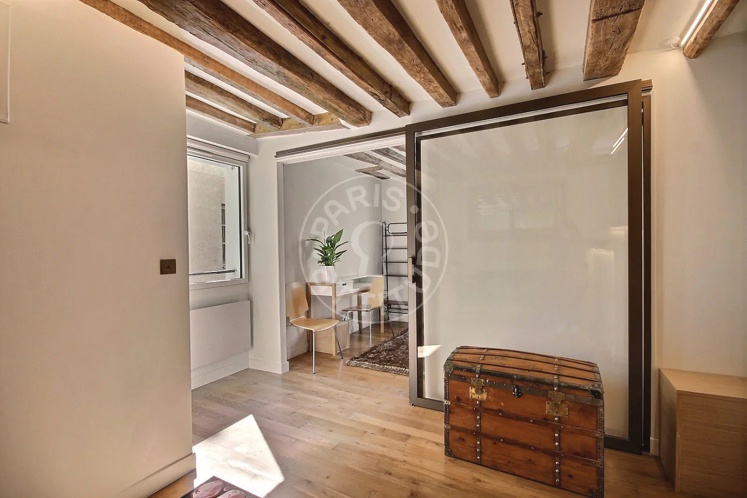 Appartement Rue des Poissonniers à Paris