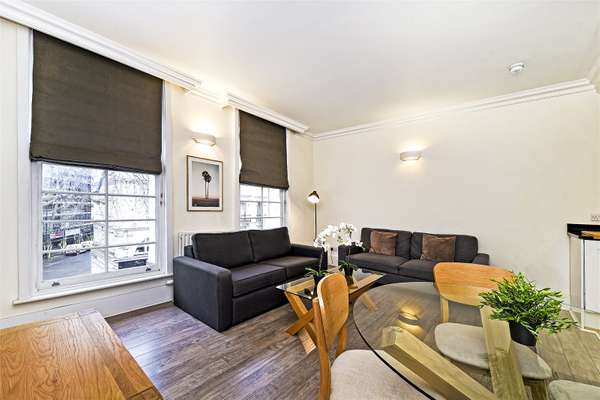 Flat New Oxford Street in Greater London