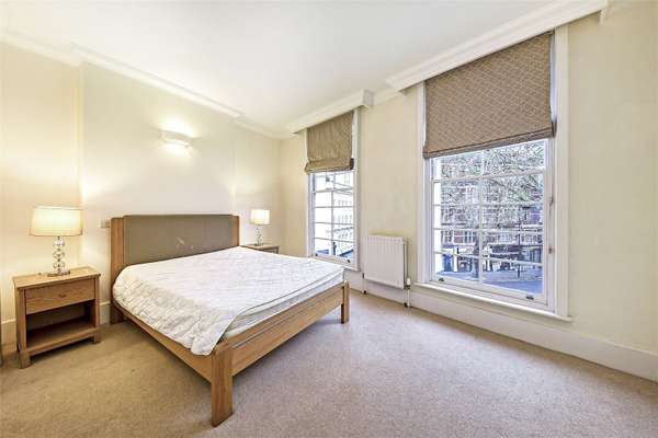 Flat New Oxford Street in Greater London
