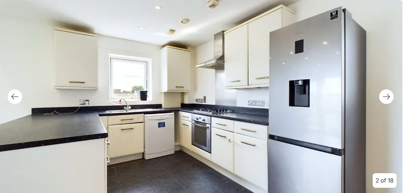 Flat Drinkwater Road in Greater London