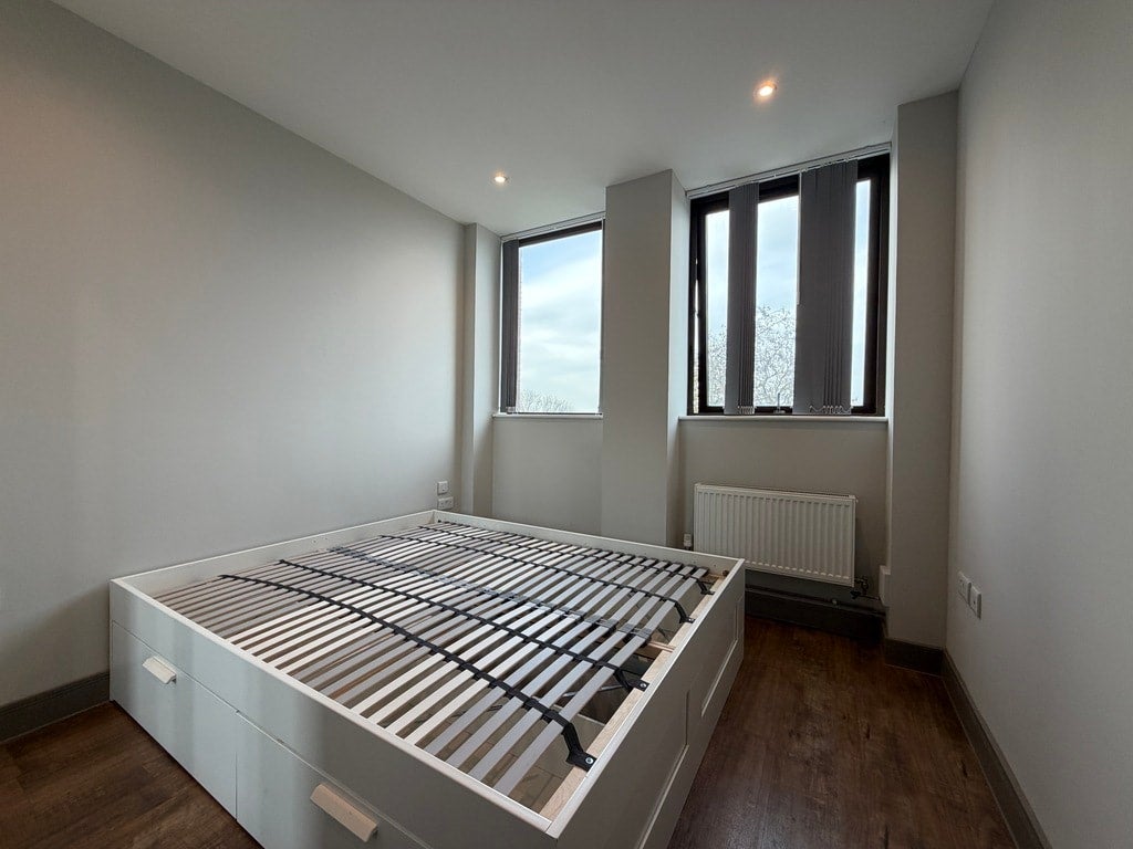 Flat Week Street in Maidstone