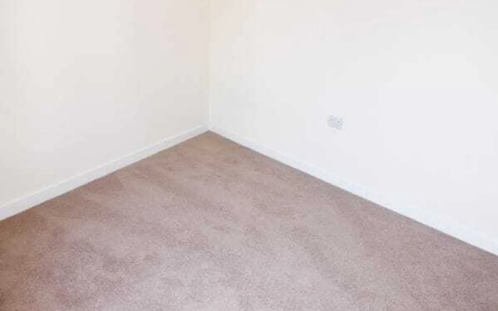 Flat Pump House Crescent in Watford