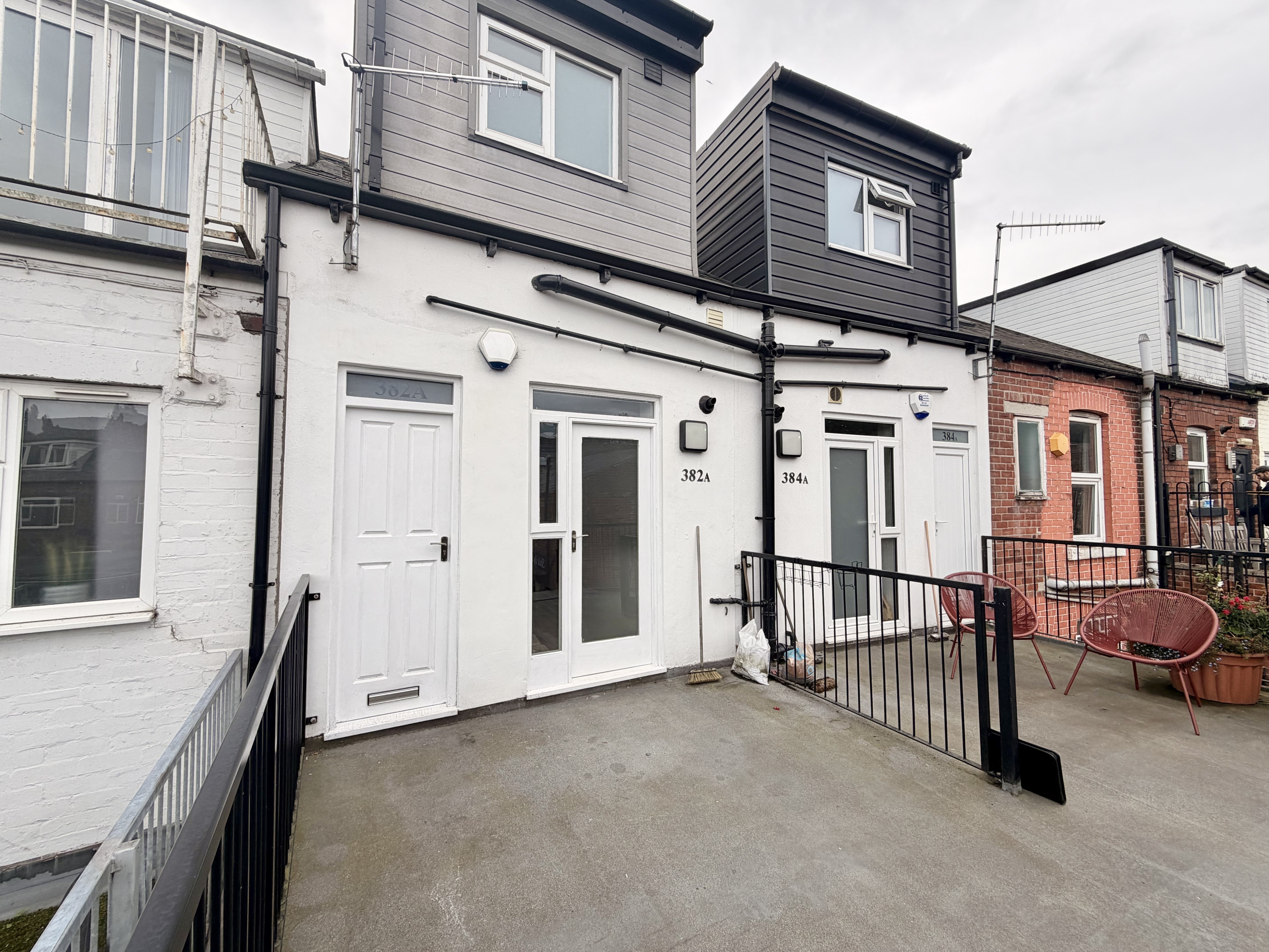 Flat Sharrow Vale Road in Sheffield