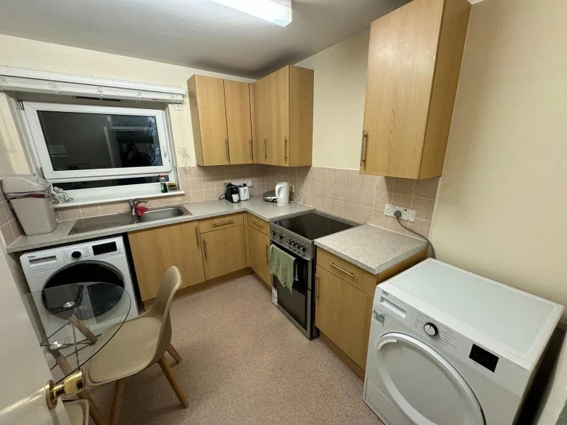 Room Stockwell Close in Greater London