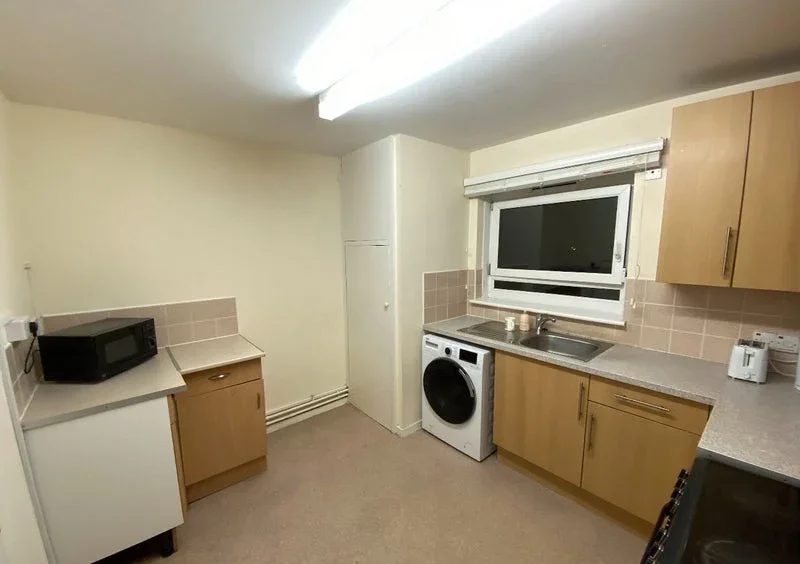 Room Stockwell Close in Greater London