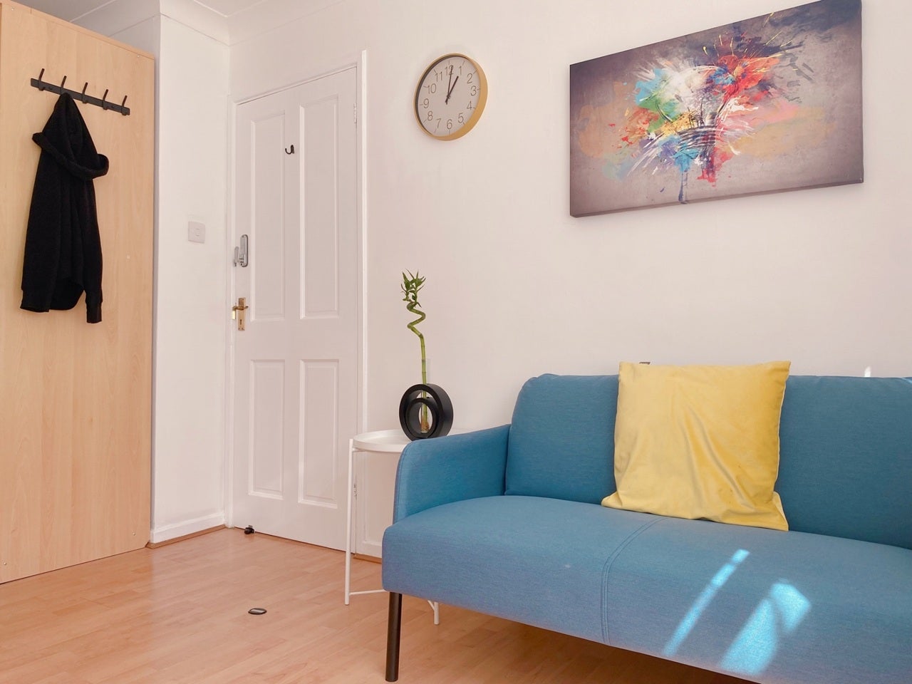 Room Penrhyn Gardens in Greater London
