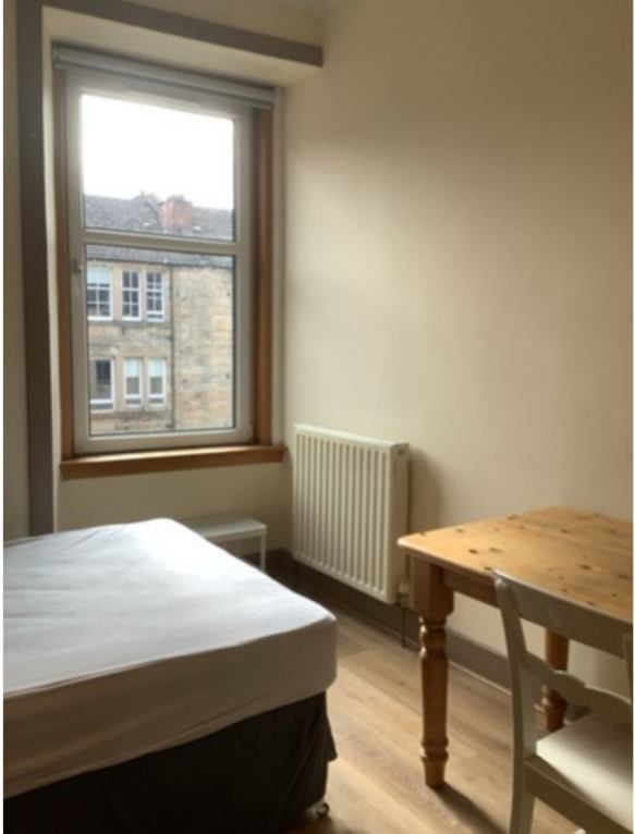Room Dudley Drive in Glasgow