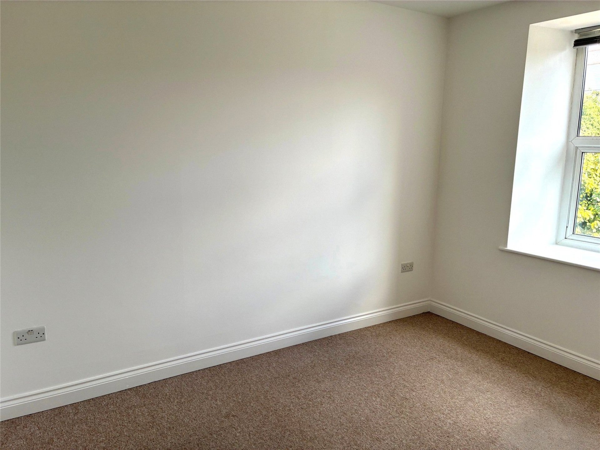Flat Hendra Heights in St Dennis