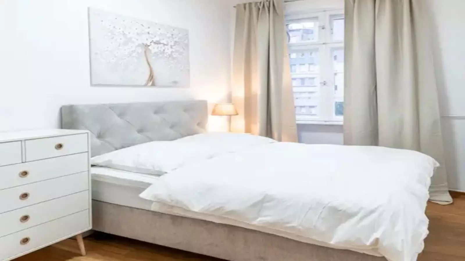 Wohnung Brunnenstraße in Berlin
