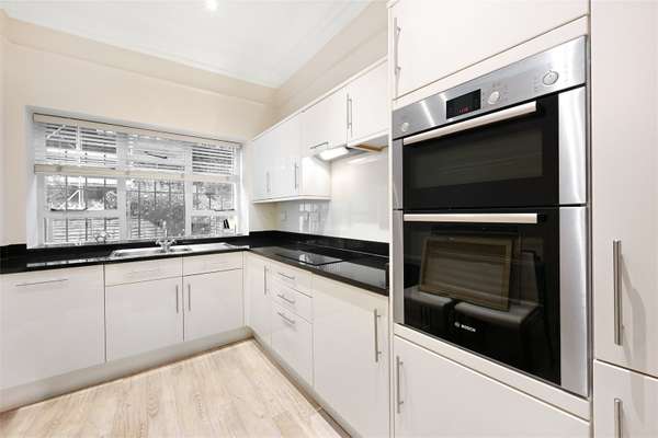 Flat Ebury Street in City of Westminster