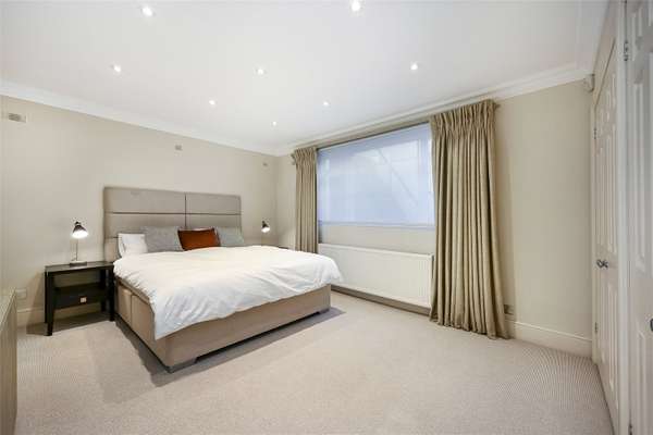 Flat Ebury Street in City of Westminster