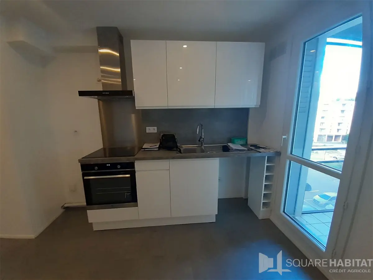 Flat Rue Emmanuel Chabrier in Clermont-Ferrand