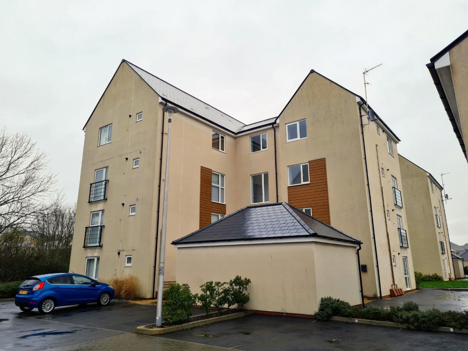 Flat Paper Mill Gardens in Bristol
