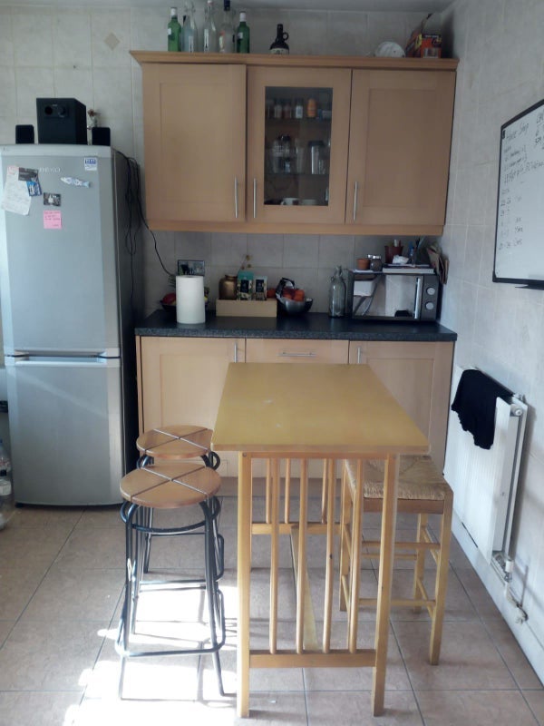 Room Cazenove Road in Greater London