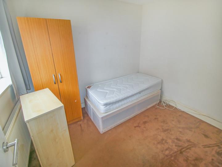 Flat Clock Tower Mews in Greater London