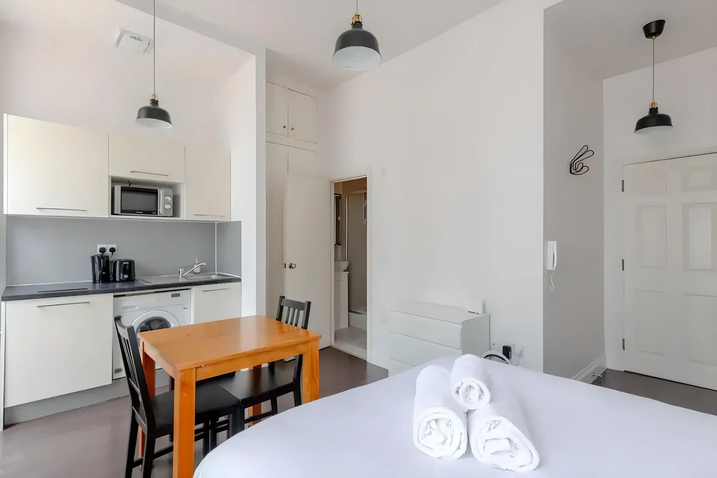 Flat Hurdwick Place in Greater London