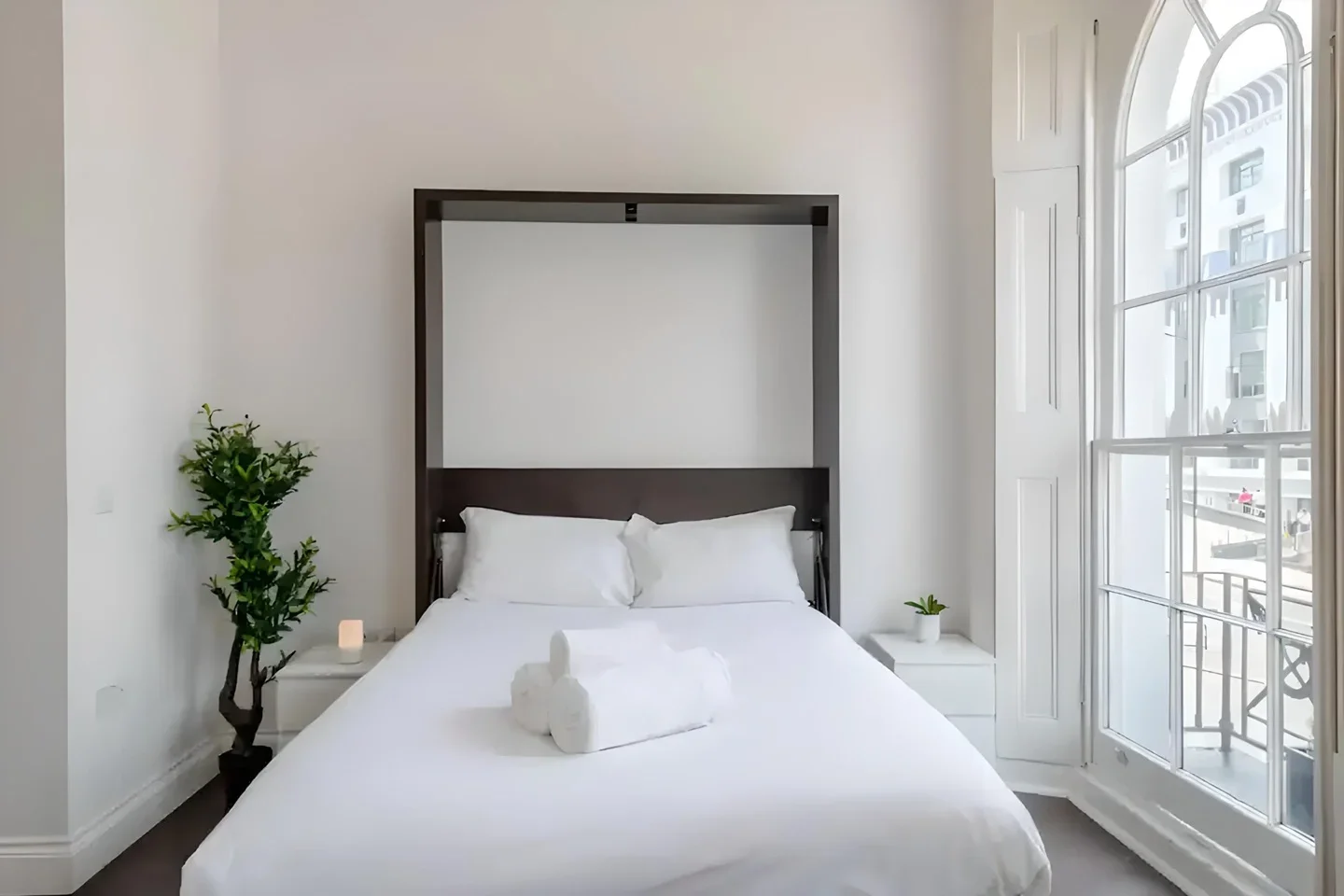 Flat Hurdwick Place in Greater London