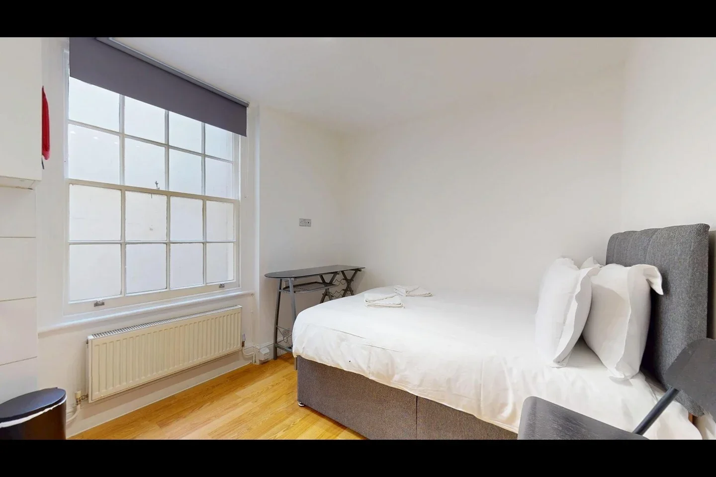 Flat Talbot Square in City of Westminster