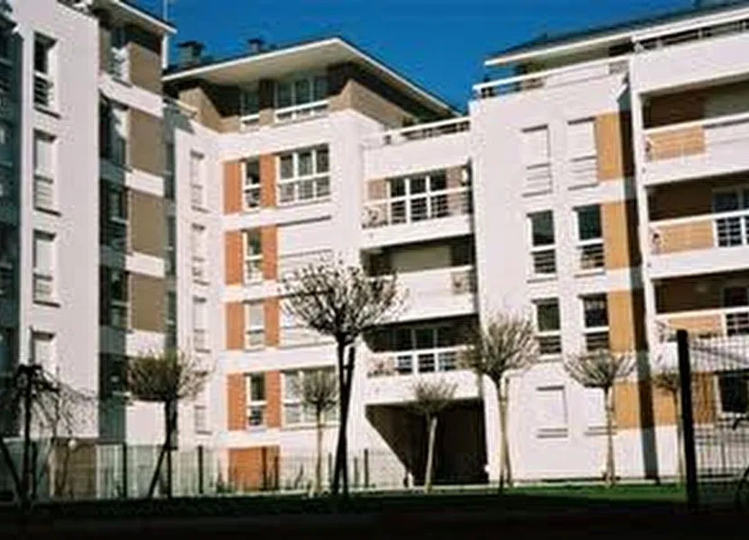 Appartement Rue Magellan à Massy