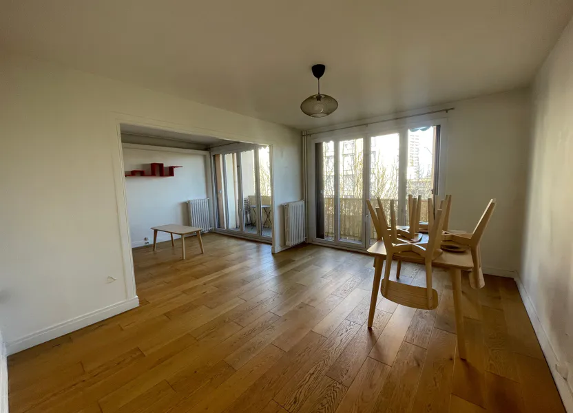 Appartement Avenue des Combattants d'Afrique du Nord à Les Lilas