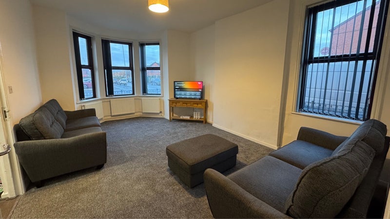 Room Claremont Road in Manchester