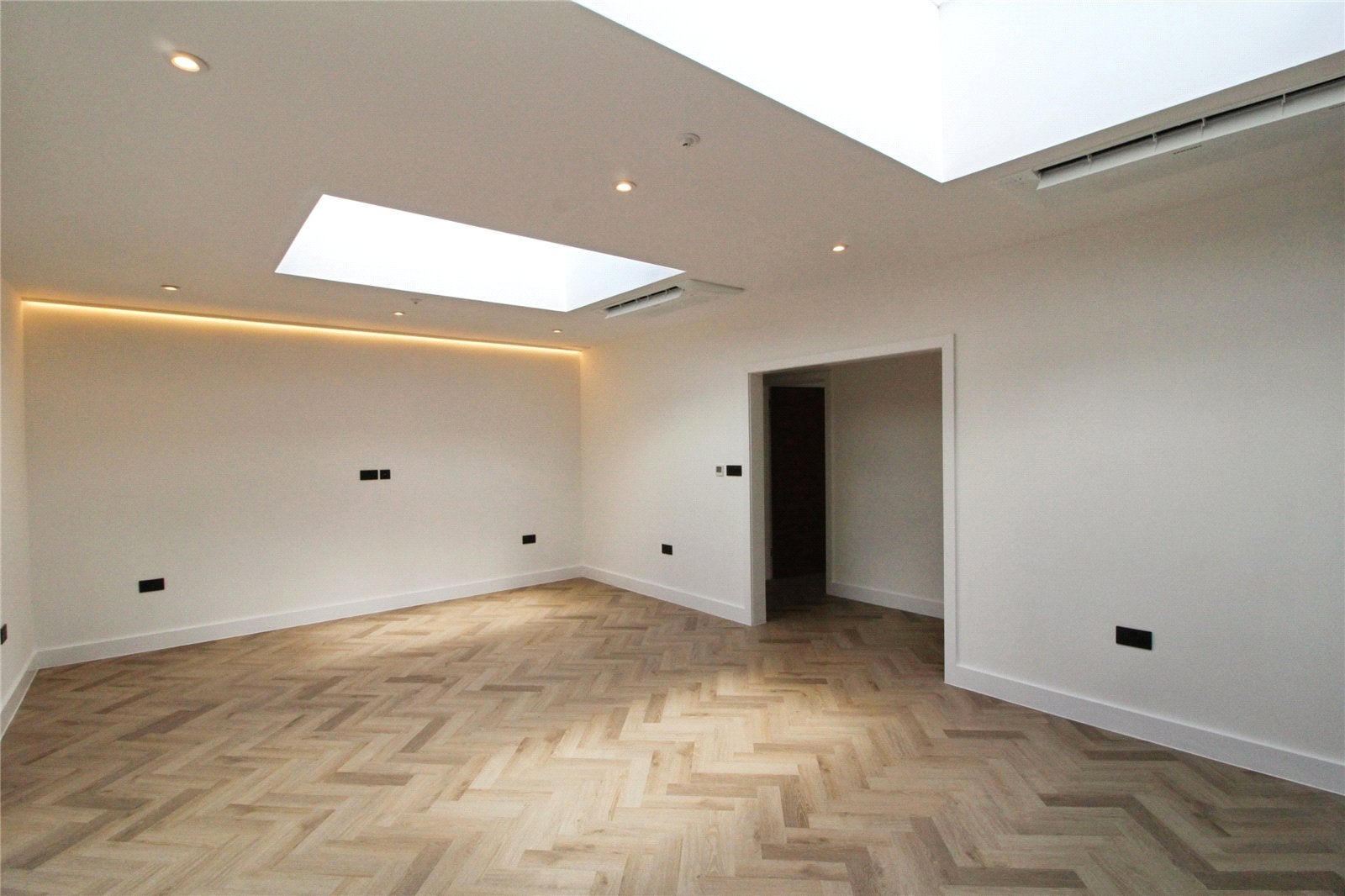 House Kenley Gardens in Greater London