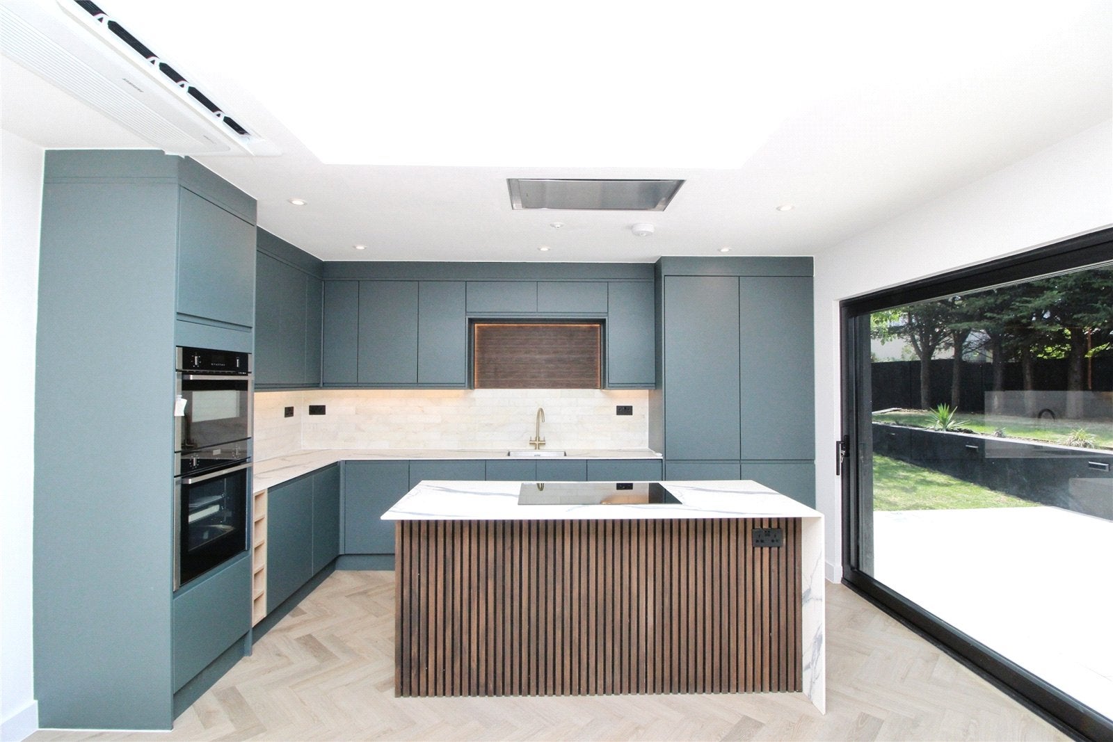 House Kenley Gardens in Greater London