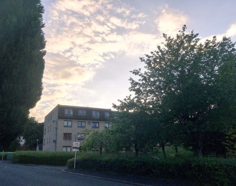 Room Fortingall Avenue in Glasgow