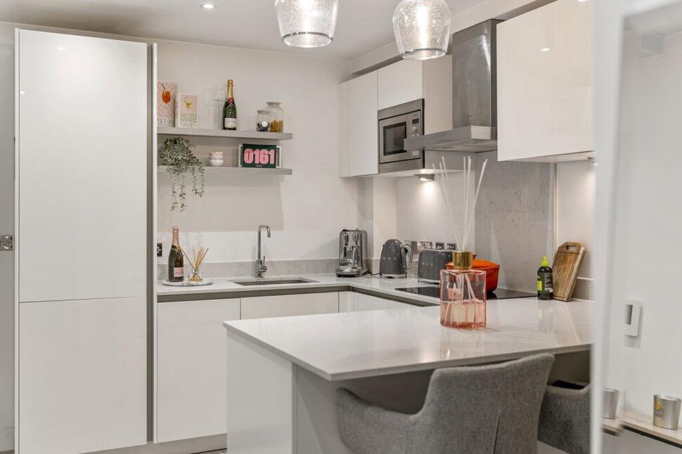 Flat Eden Place in Cheadle