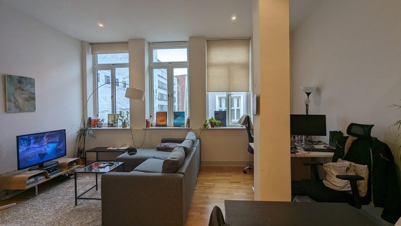 Room Saffron Street in Greater London