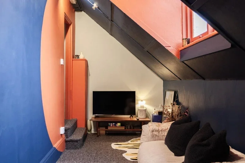 Room Lancefield Street in City of Westminster