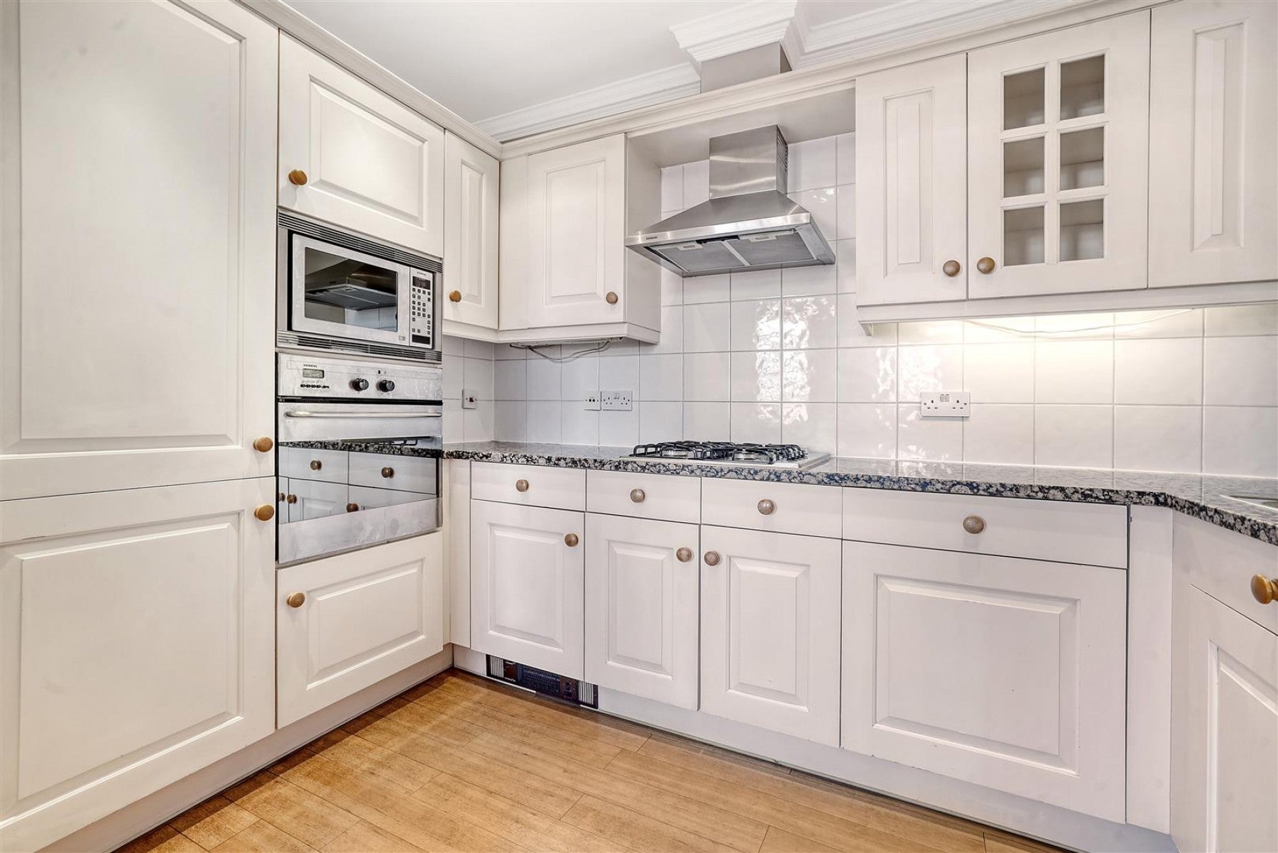 Flat Devonshire Place in City of Westminster
