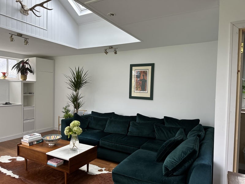 Room St Ronan's Drive in Glasgow