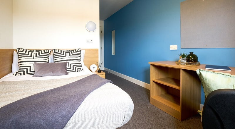 Room Barker Street in Newcastle upon Tyne