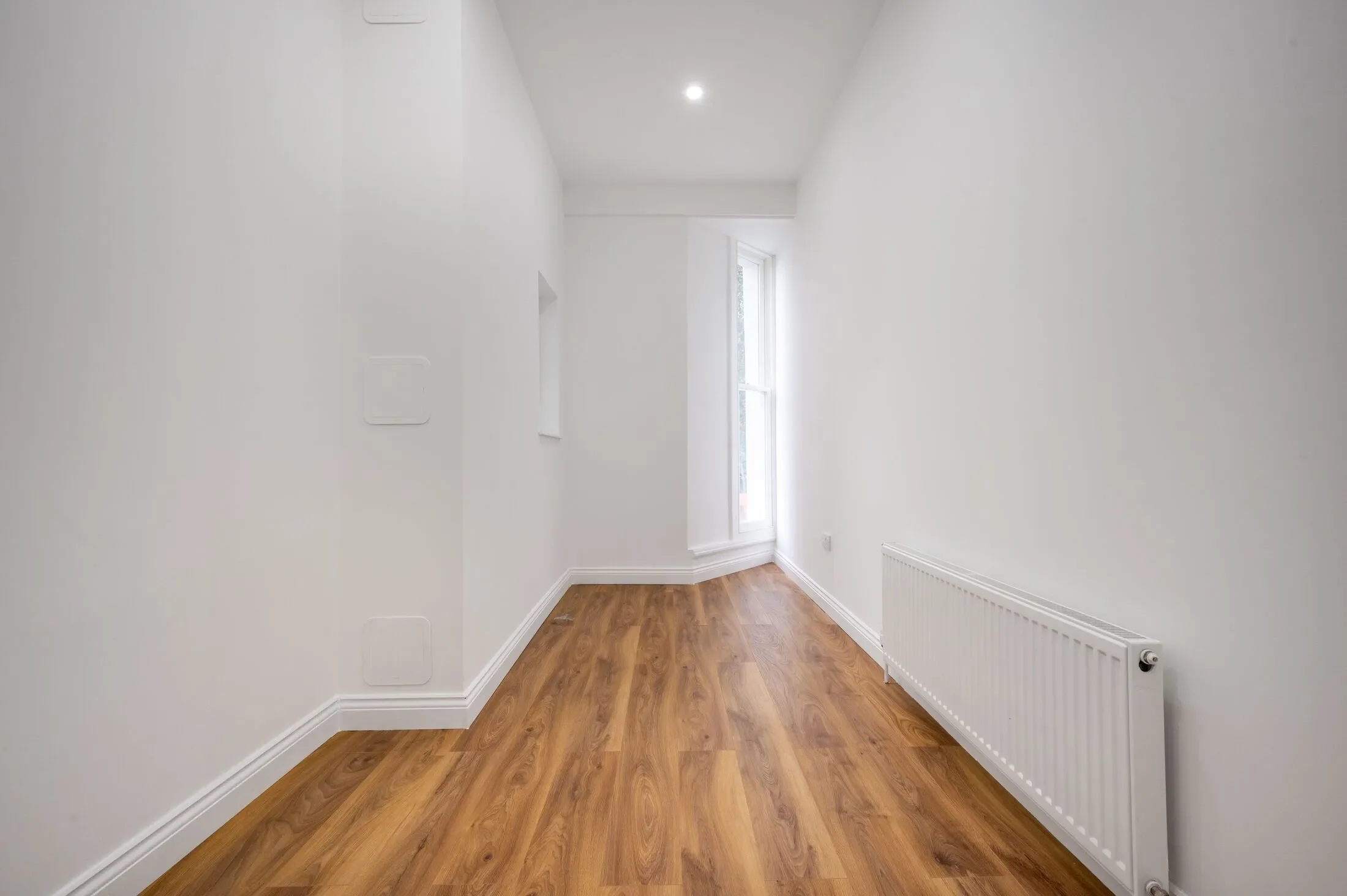 Flat Yonge Park in Greater London