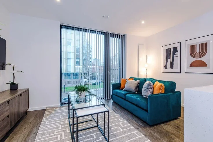 Flat Springfield Lane in Salford