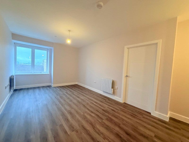 Flat London Road in Surrey Heath