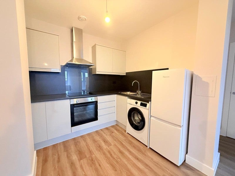 Flat London Road in Surrey Heath