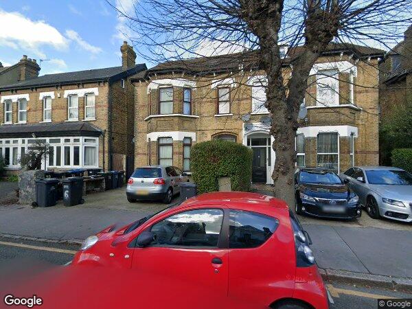 Flat Oakfield Road in Greater London