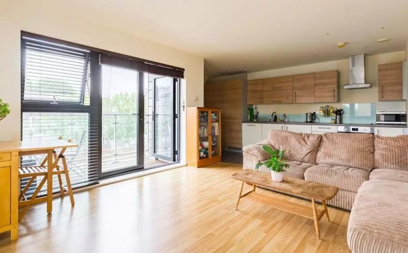 Room Mostyn Grove in Greater London