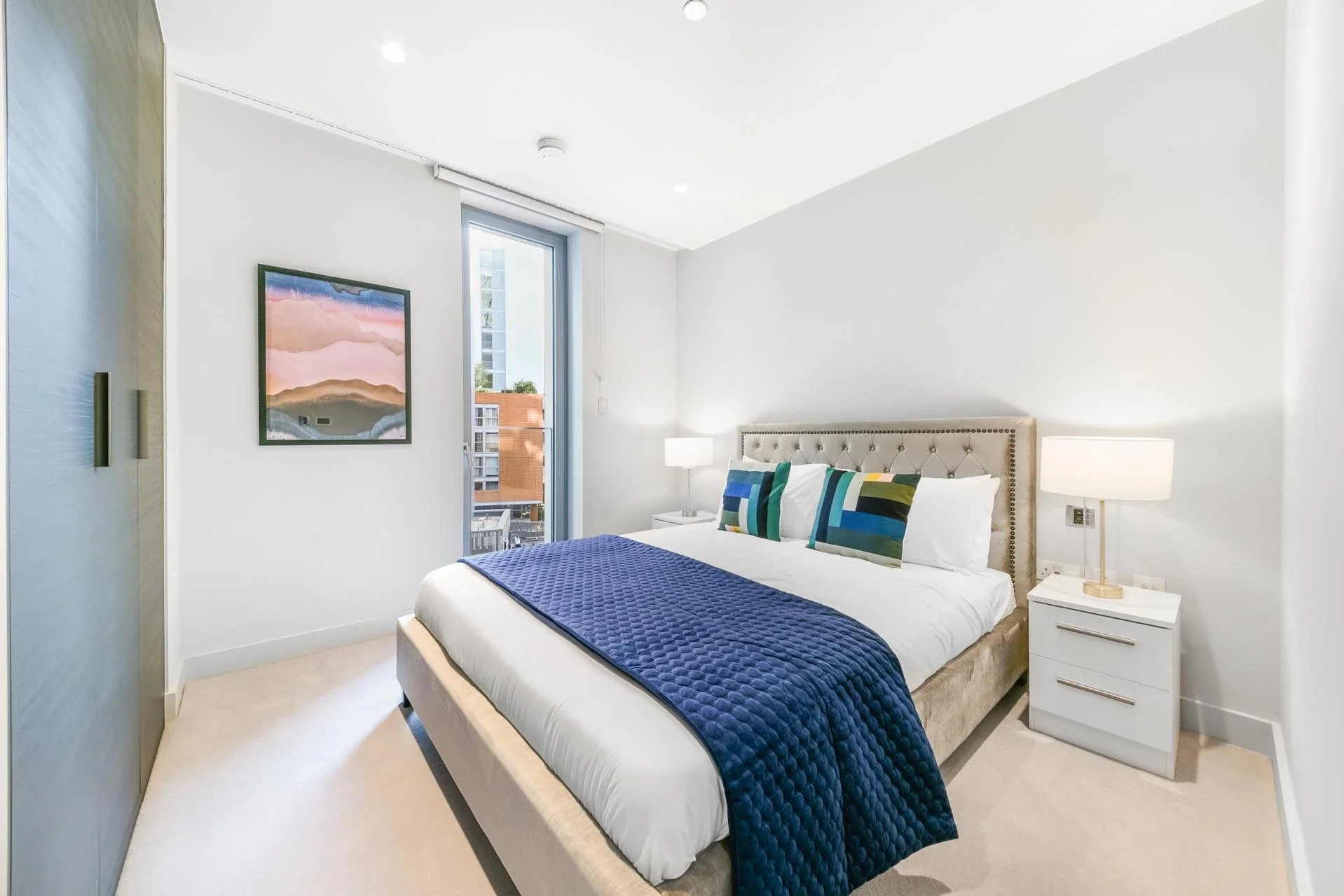 Flat Paddington Square in City of Westminster