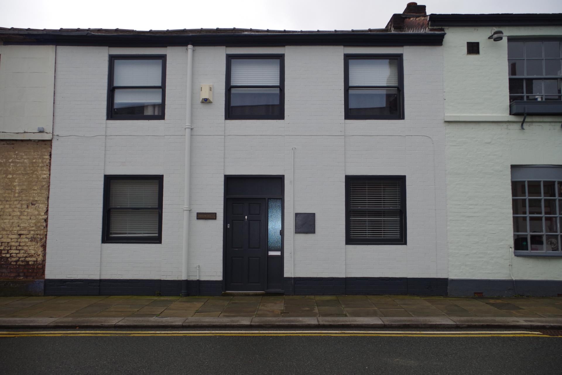 Flat Silverwell Street in Bolton