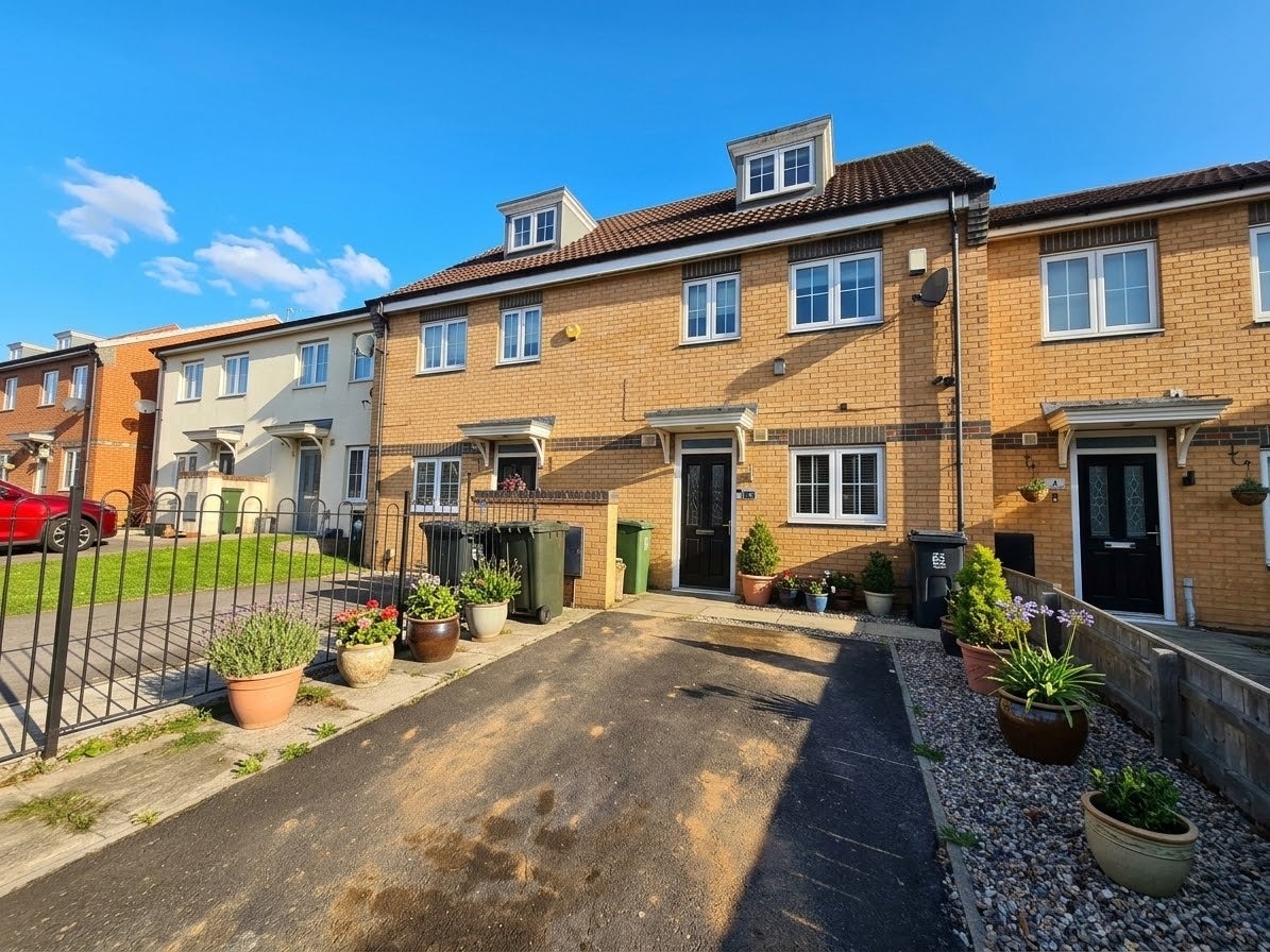 House Southfield Road in Marske-by-the-Sea