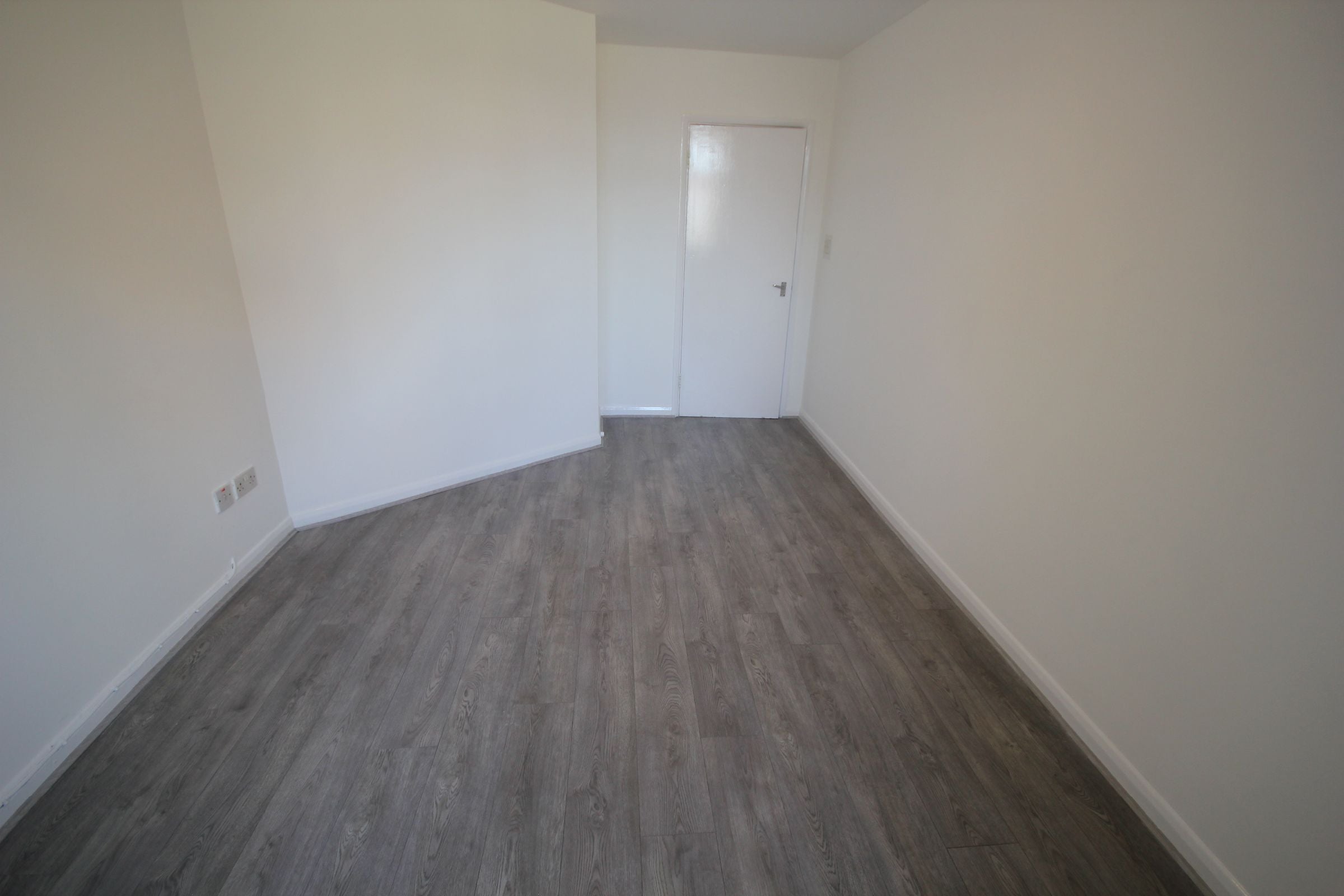 Flat Fairholme Road in Greater London