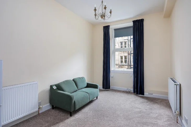 Flat Wardlaw Place in City of Edinburgh