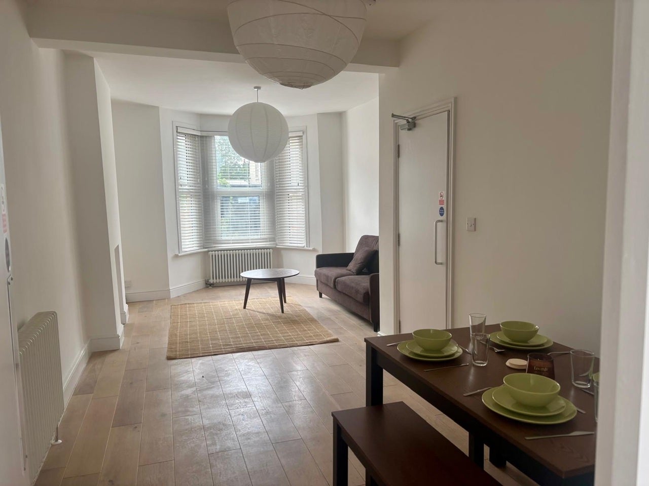 Room Clacton Road in Greater London