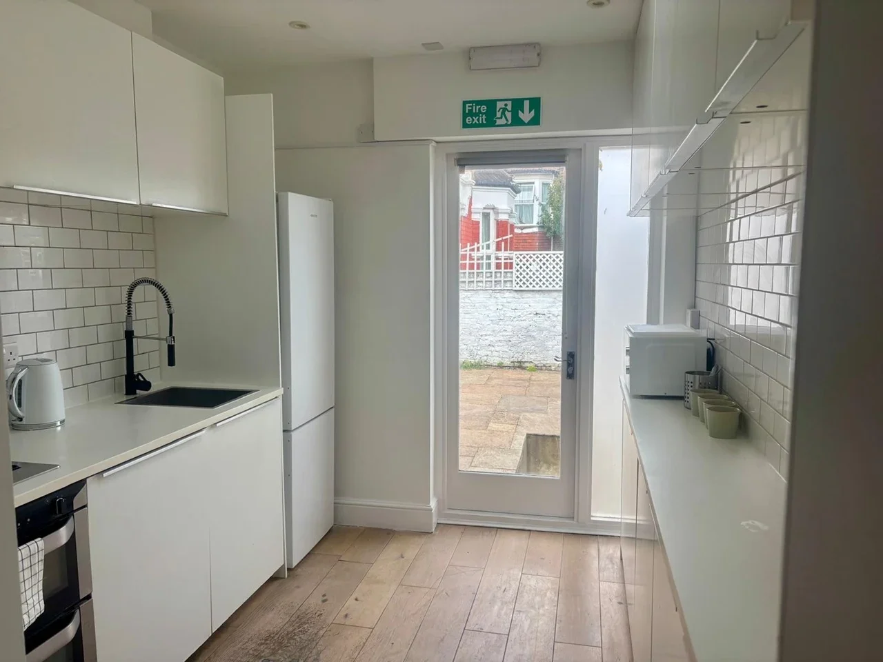 Room Clacton Road in Greater London