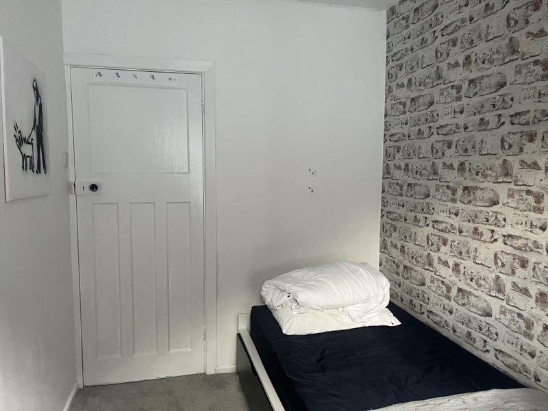 Room Manor Road in Harlow