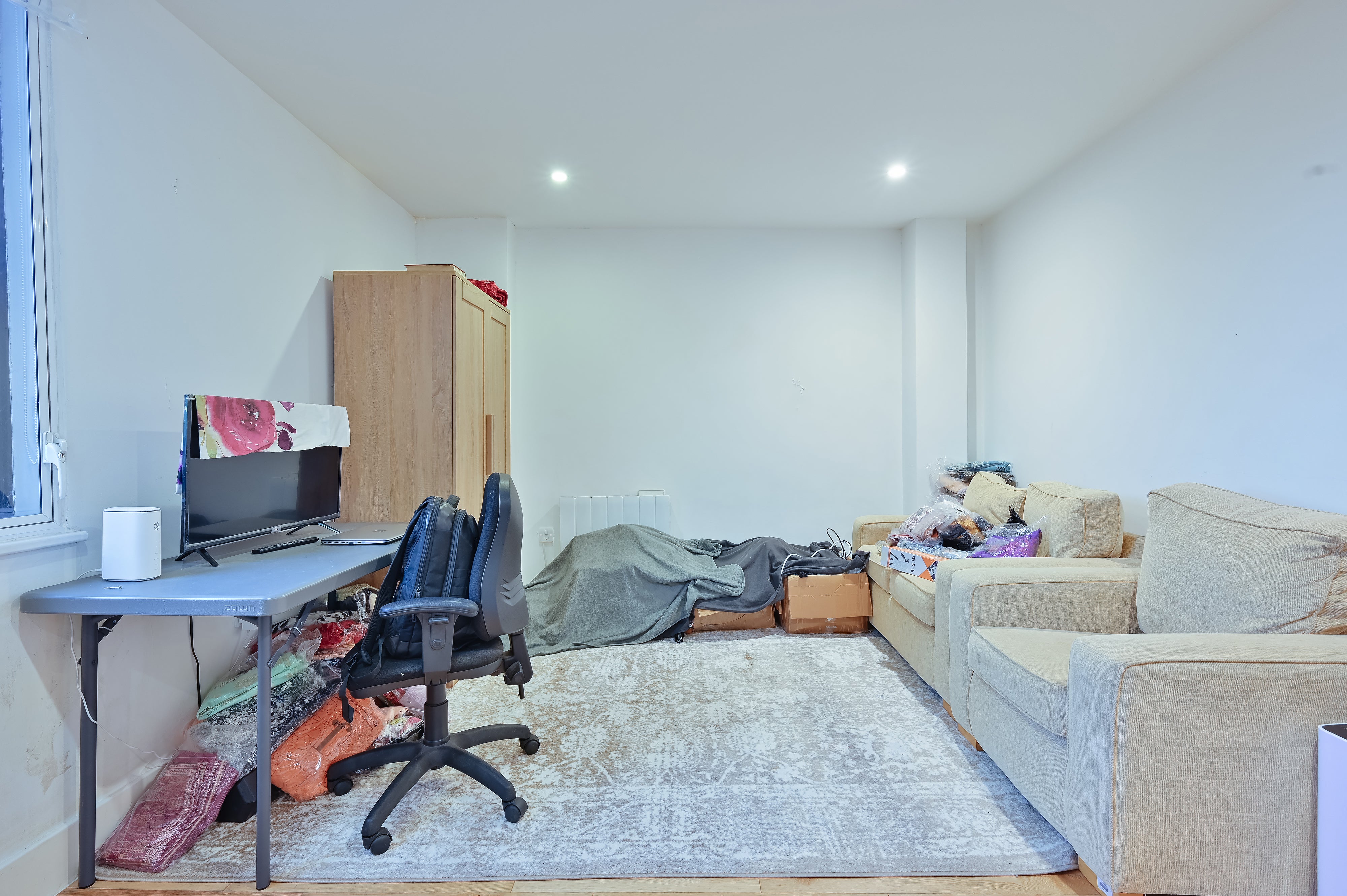 Flat Clarendon Road in Watford