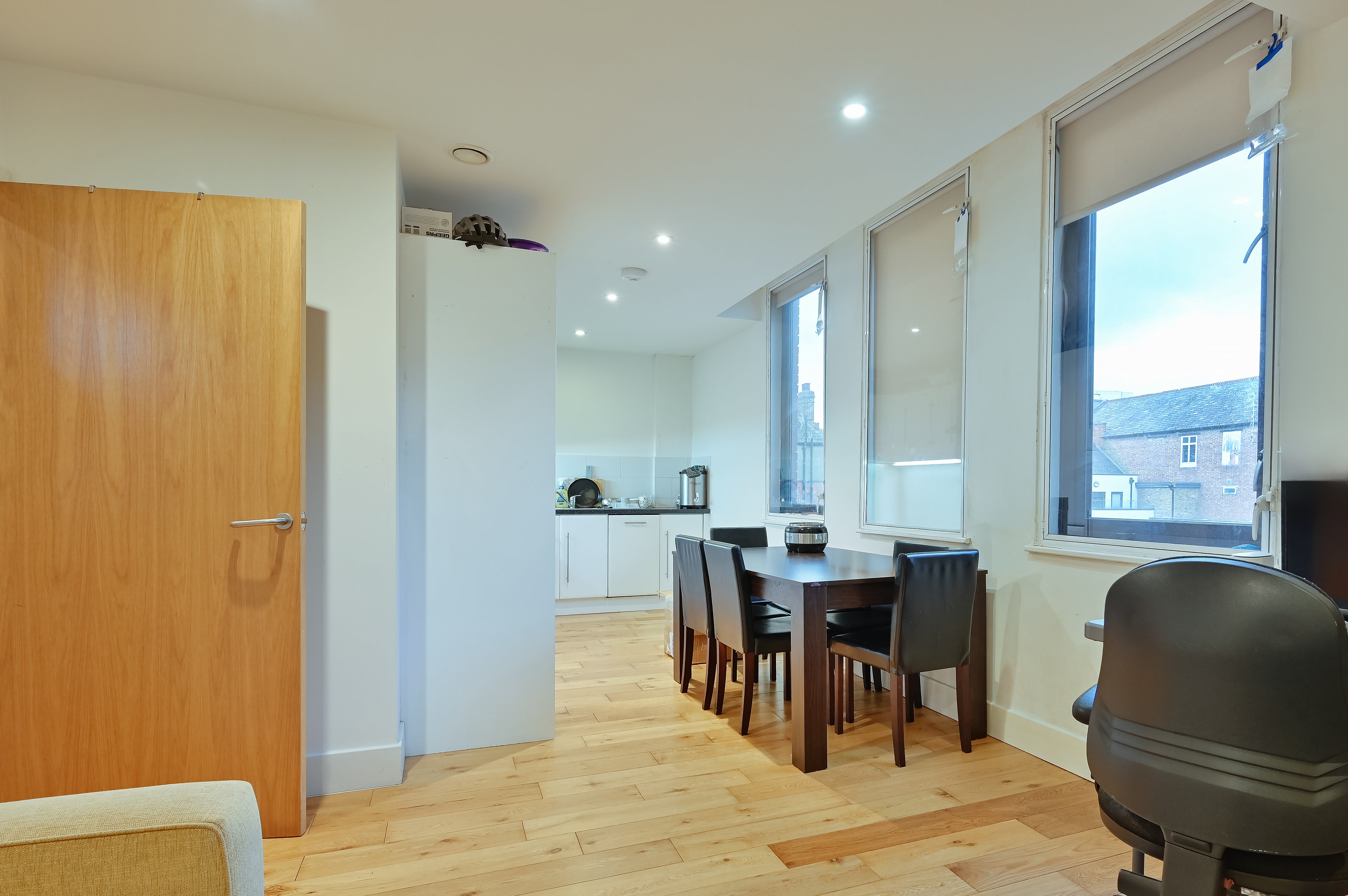 Flat Clarendon Road in Watford